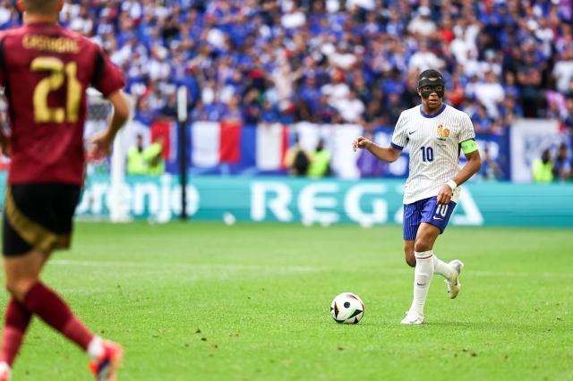 Kaiyun Sports-【欧洲杯】法国1比0比利时晋级，穆阿尼造乌龙绝杀